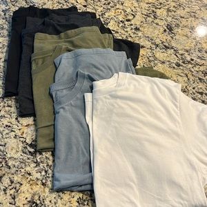 Fresh Clean Threads Mens T Shirts Large (All 5 included)
